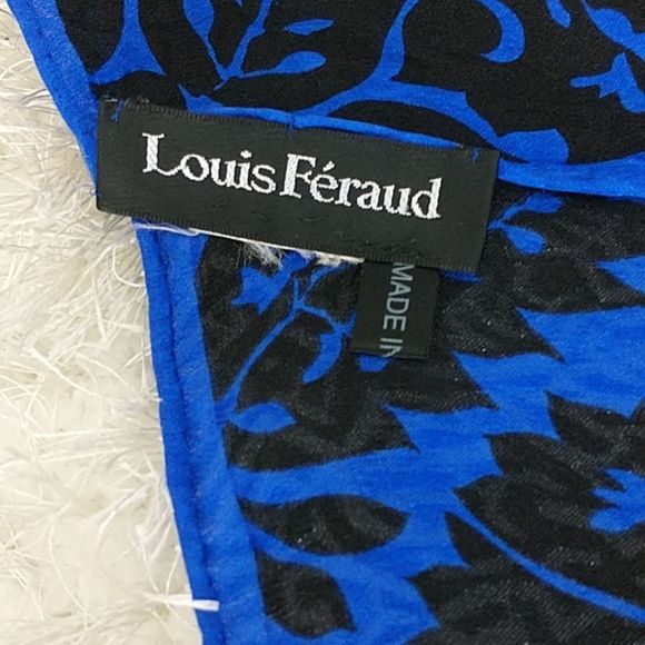 Mardi Gras print scarf Louis Feraud - Picture 7 of 8